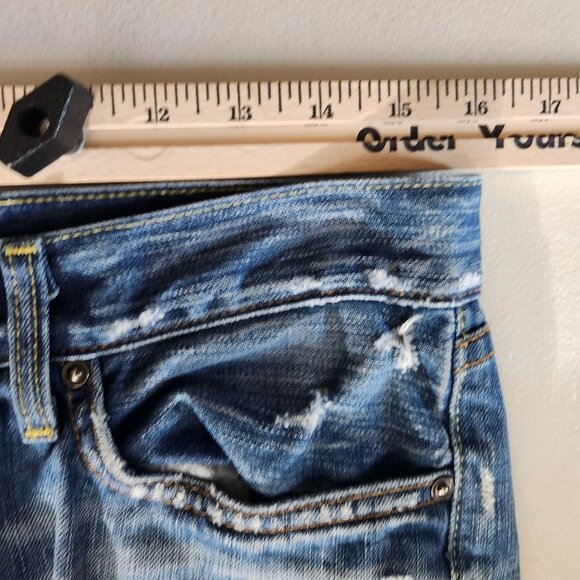 Lucky Brand Jeans Mens 32x30 Blue Distressed Riley Jean Made USA Straight Leg - Picture 14 of 16